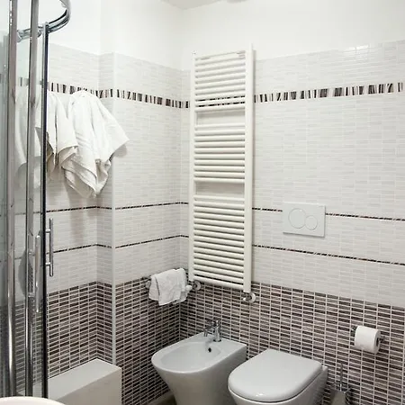 Bed and Breakfast Cuore Di Λέτσε